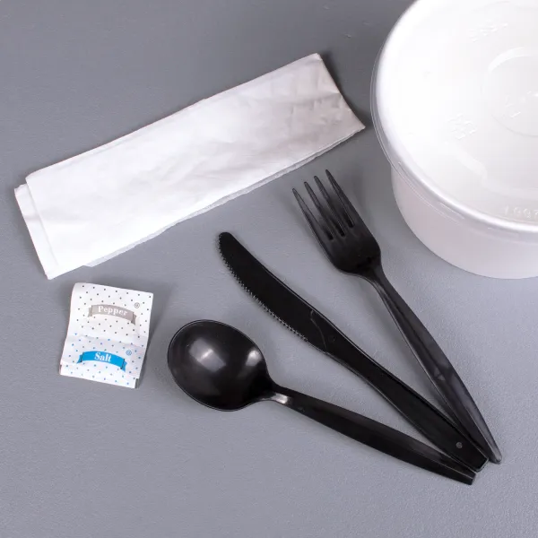 [250 sets] PP Plastic Medium-Heavy Weight Cutlery Kits with Salt and Pepper, Black