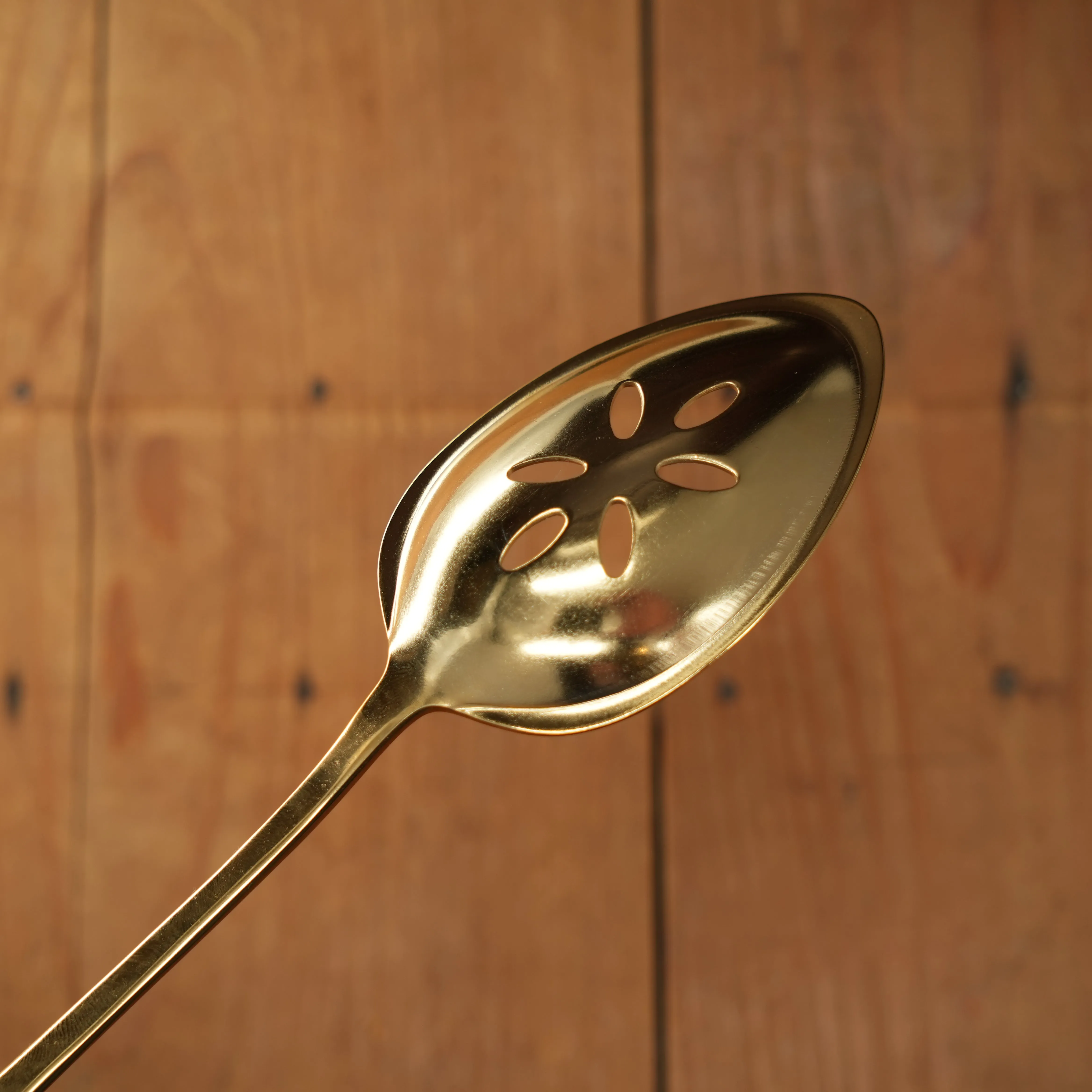 Gestura 9” 00 Oro Golden Stainless Steel Kitchen Slotted Spoon